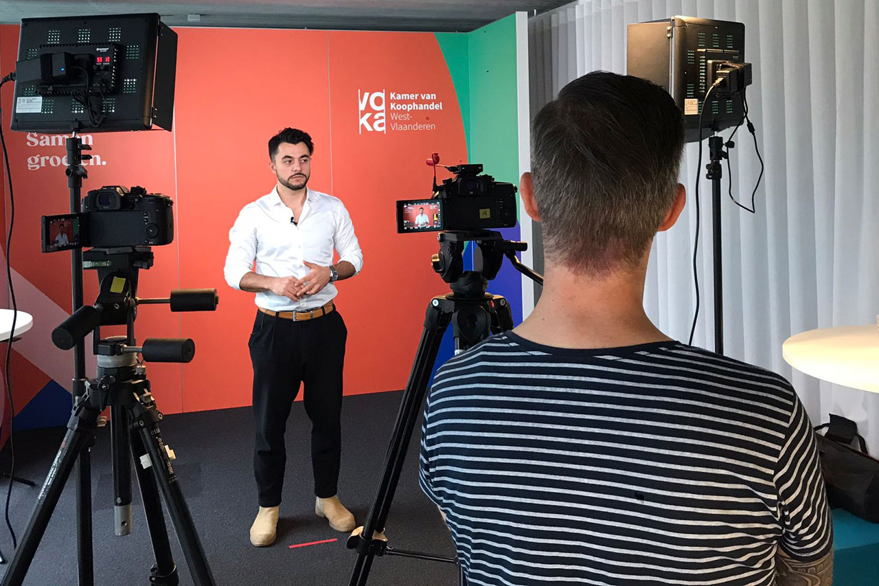 Dimi Ferrest videograaf Roeselare Letters & Pixels filmt voor Voka West-Vlaanderen